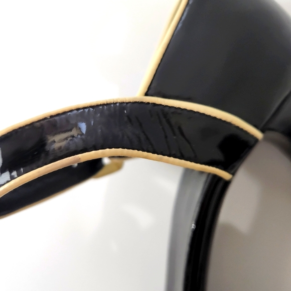 Prada Patent Leather Black Cream Heels Sandals Size EU 38 - Picture 9 of 16